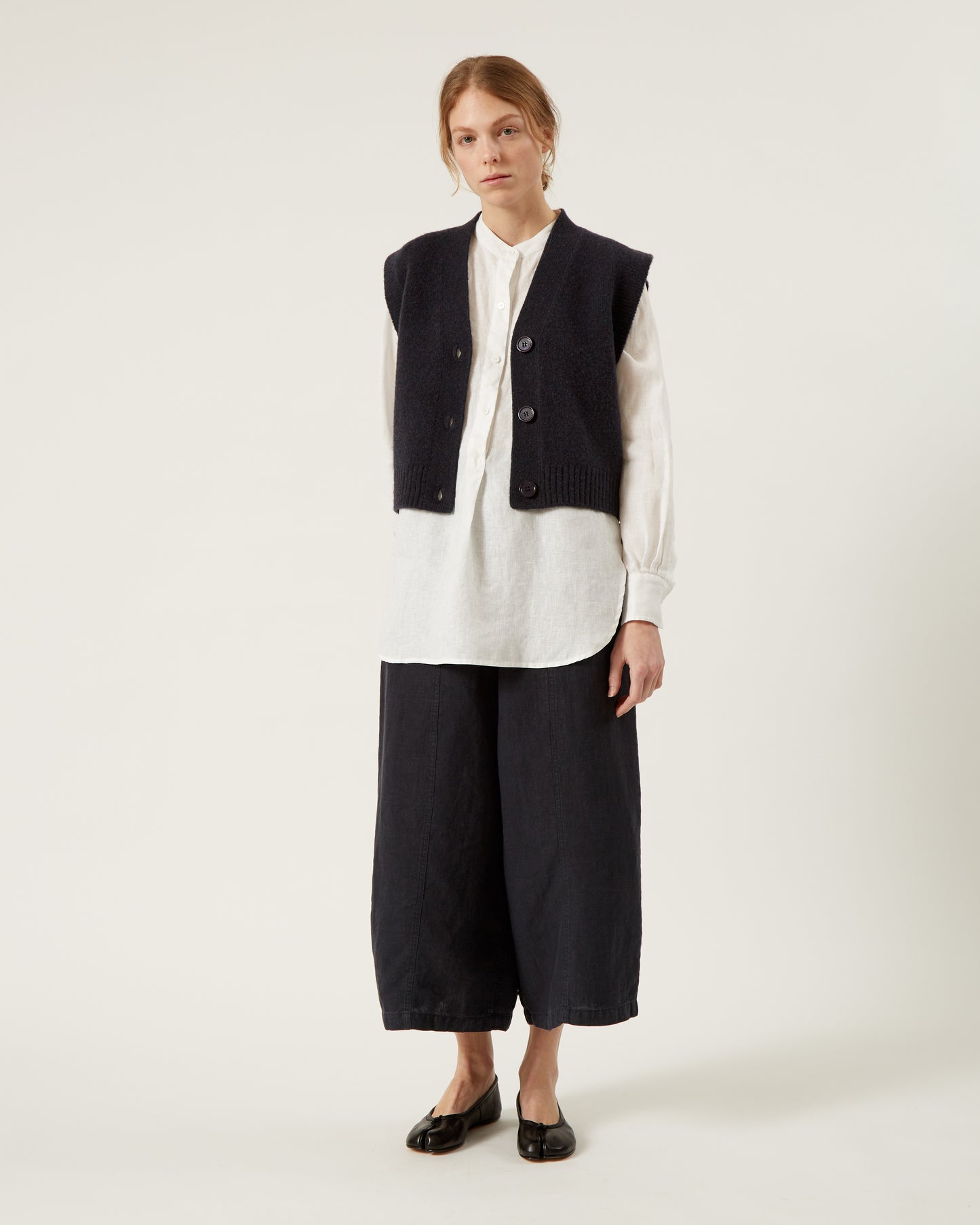 ELAYNE wool and yak sleeveless cardigan