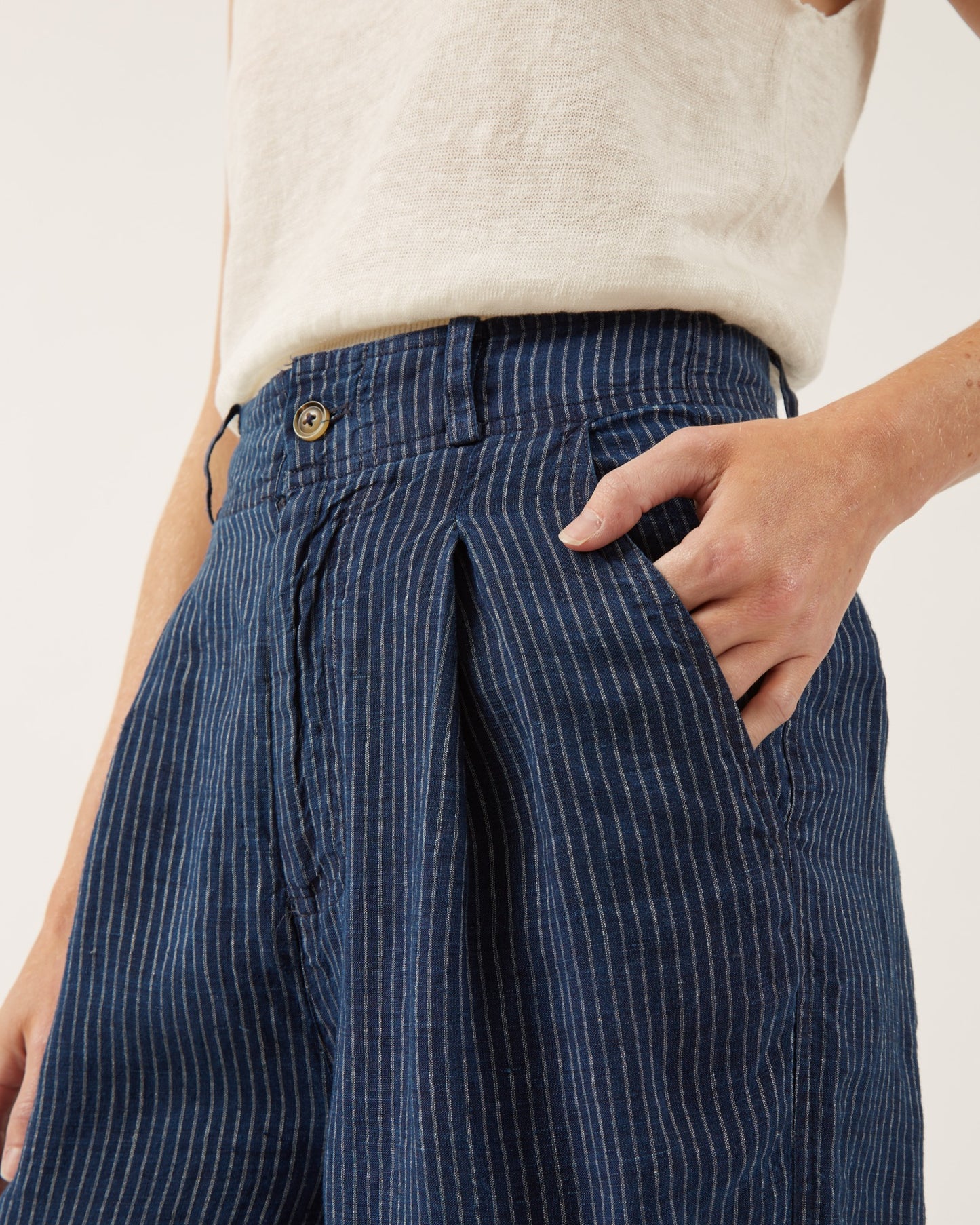 OXA heavy linen pants