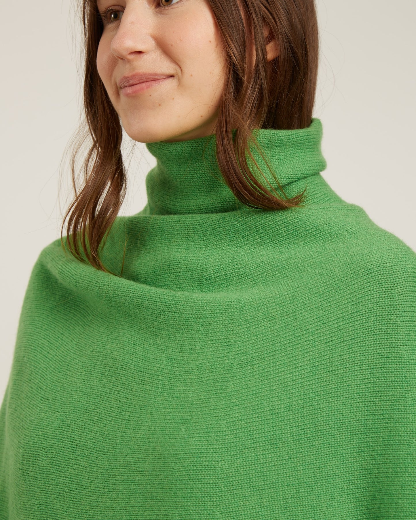 CARLA wool and cashmere poncho