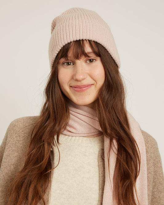 CLEA wool and cashmere hat