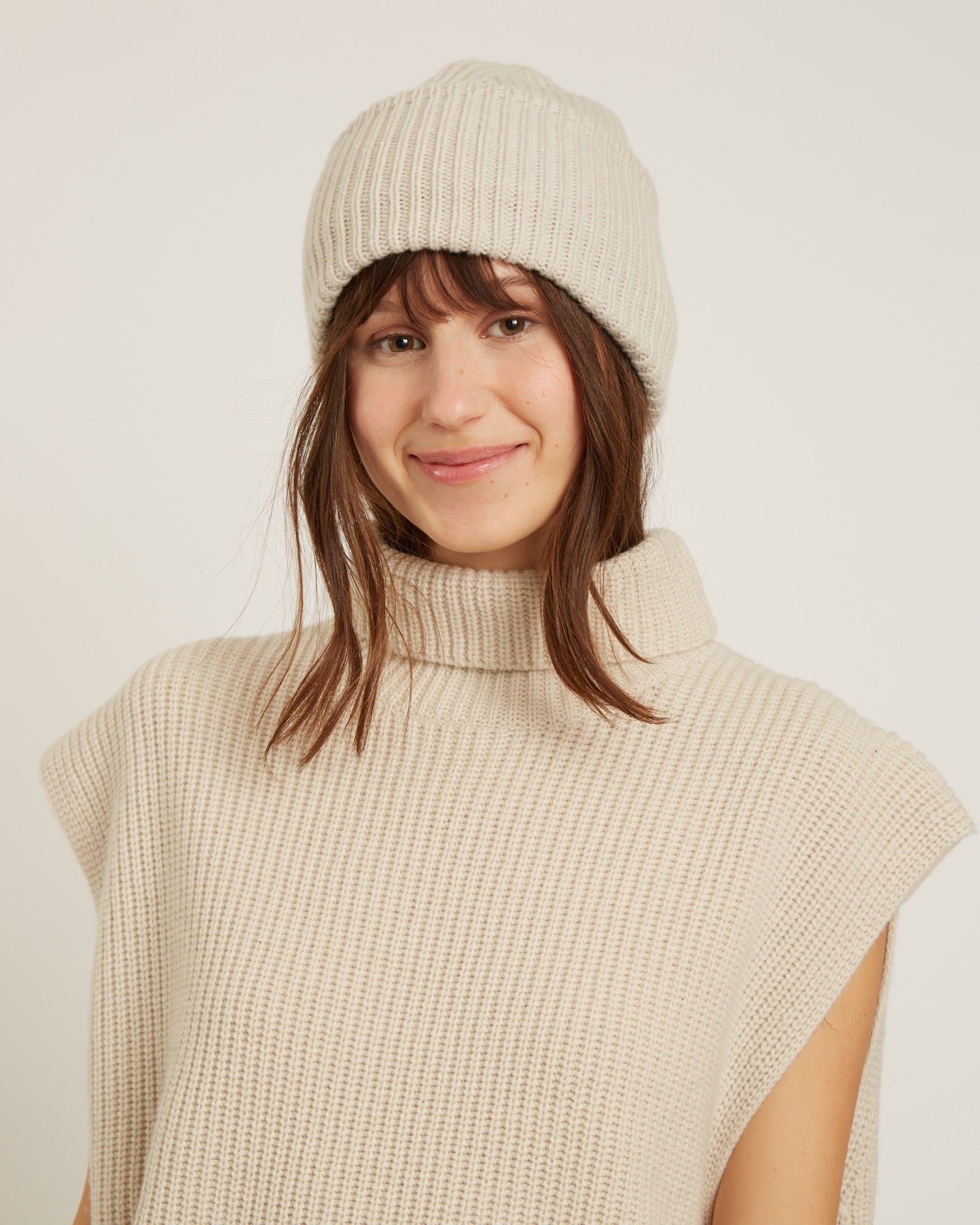 LUCY wool beanie – naïf