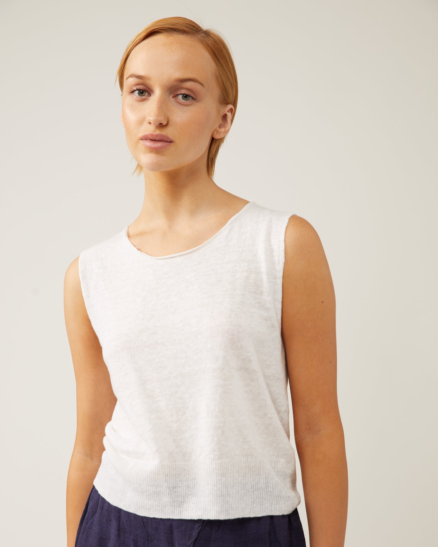 JENNY sleeveless linen sweater 