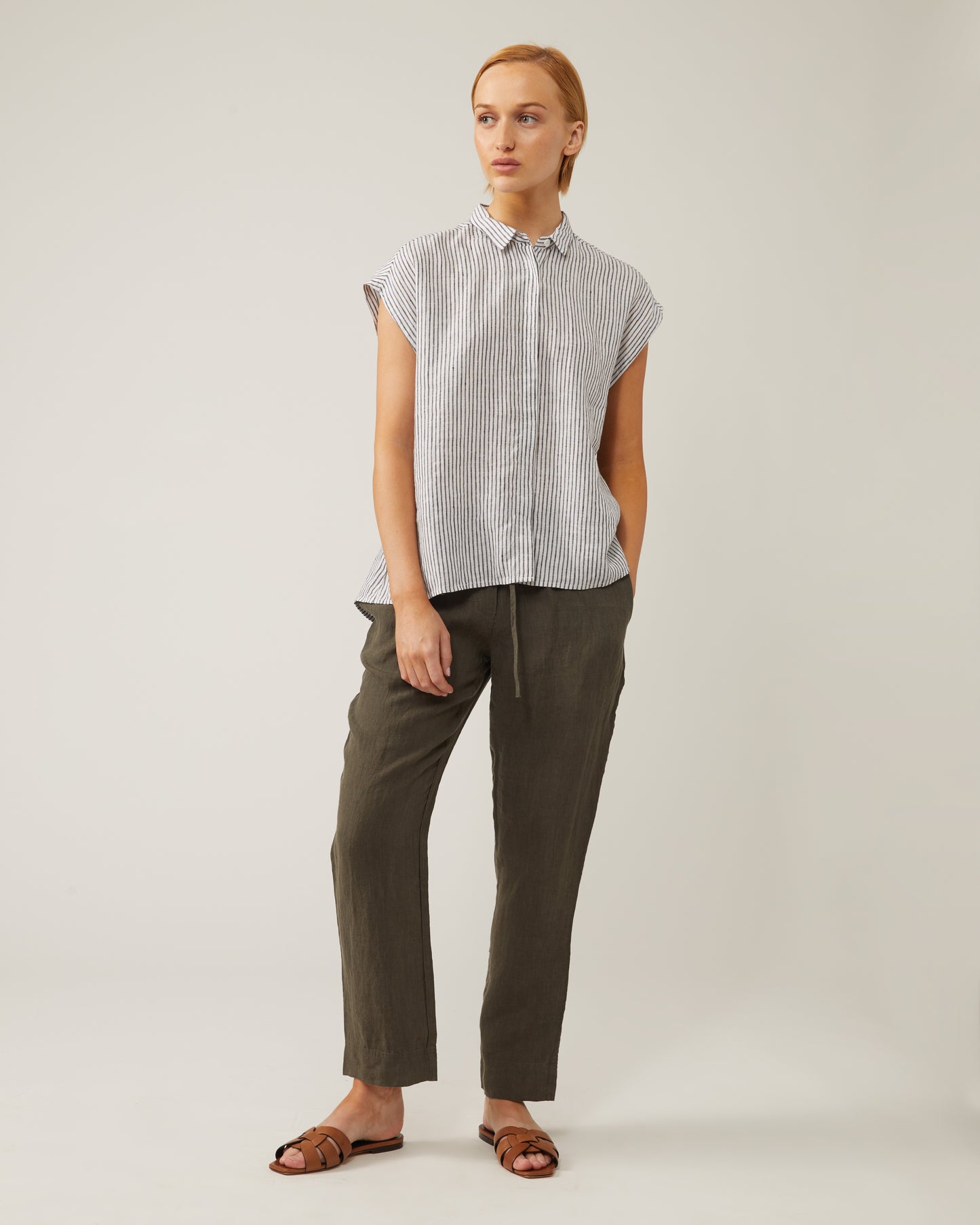 DOLORES linen short-sleeved shirt