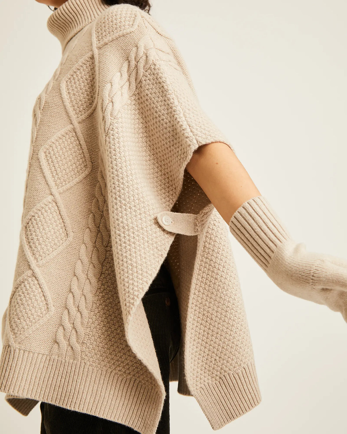 cape en laine JOYA