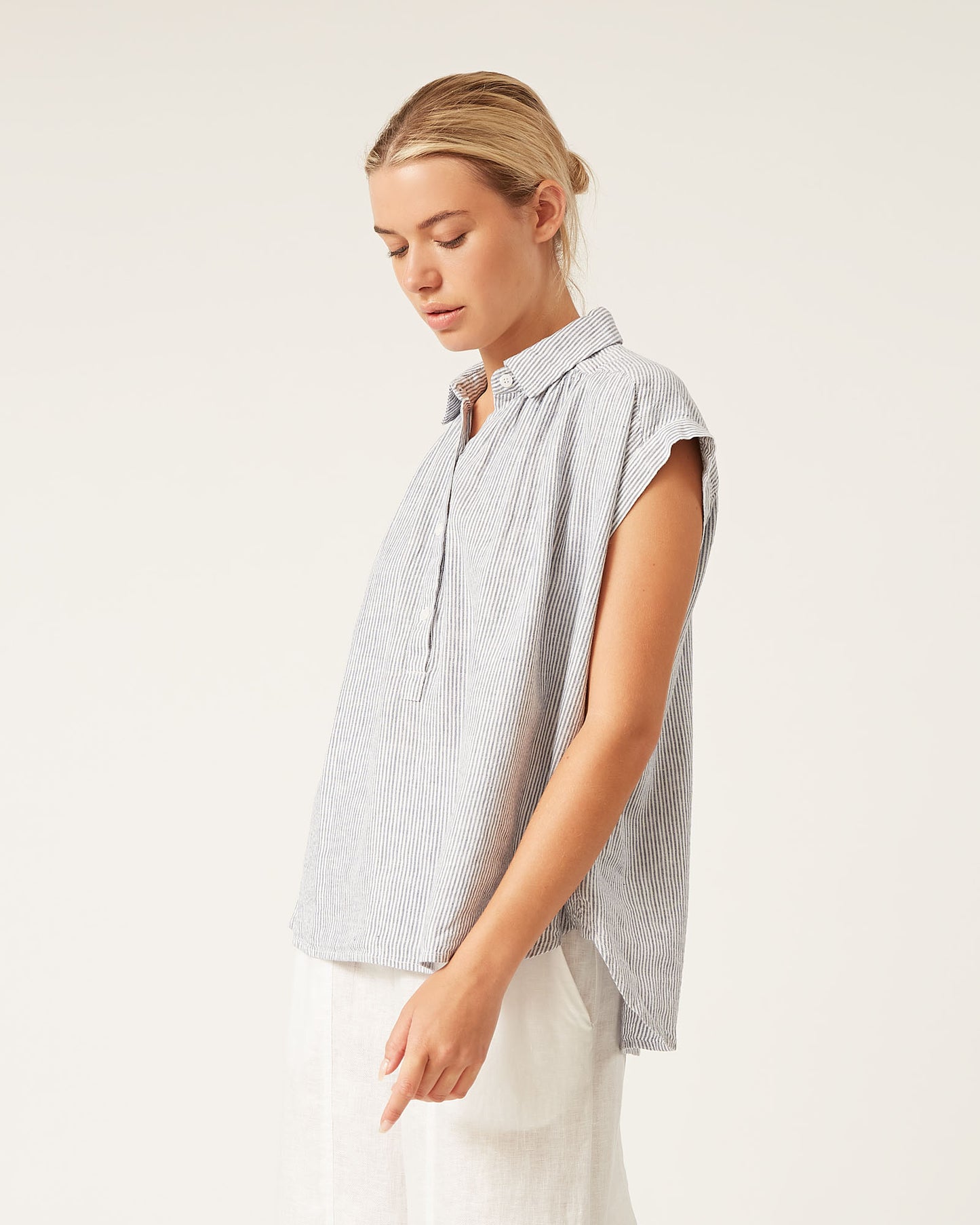 MIRNA washed linen top