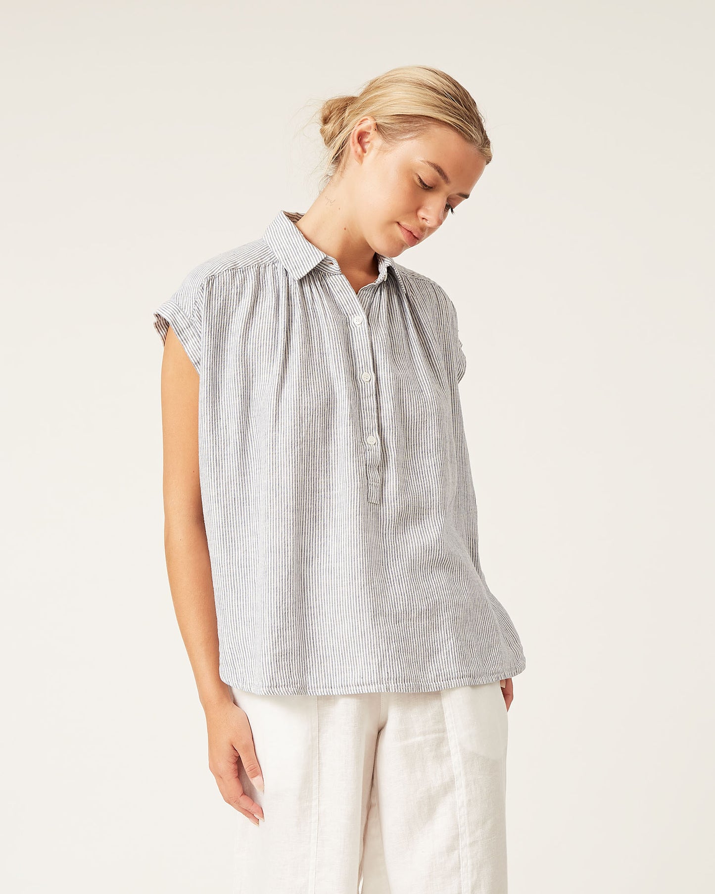 MIRNA washed linen top