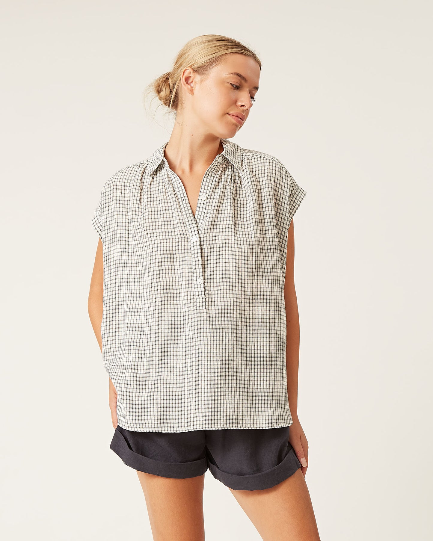 top en lin à mini carreaux MIRNA