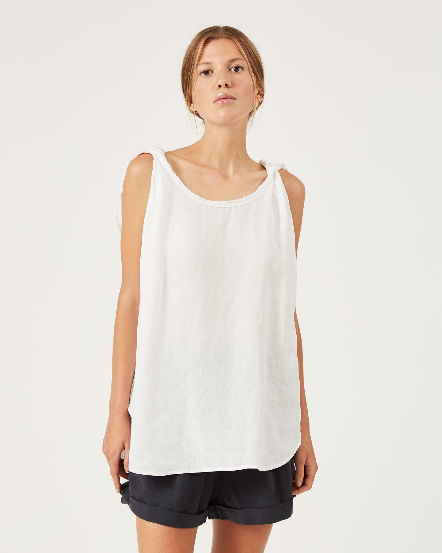 NEVE linen top